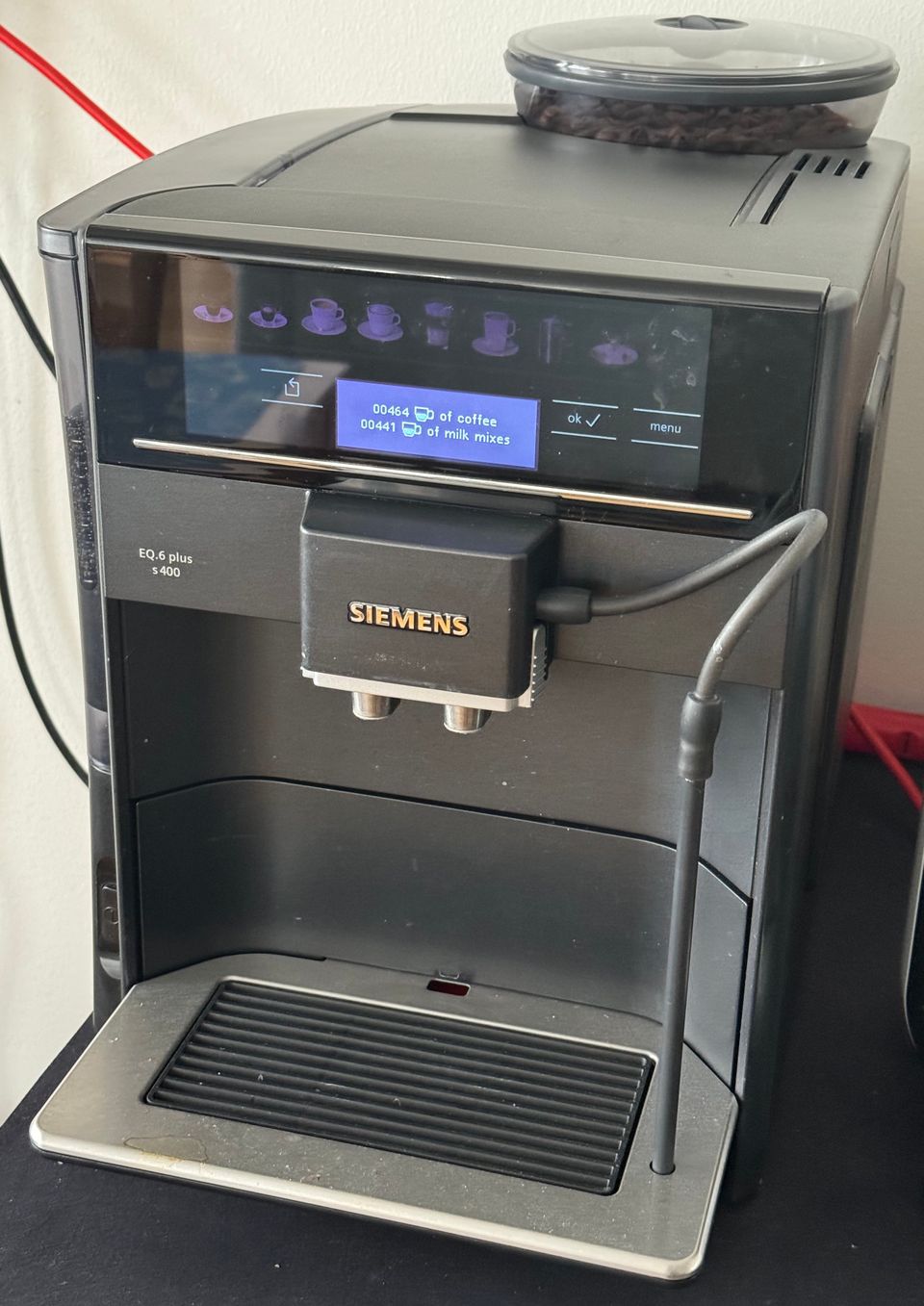 Coffee machine Siemens EQ.6 Plus s400
