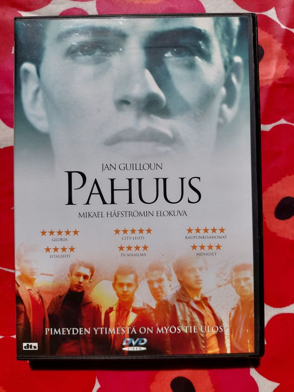 Pahuus DVD K15  ohjaus Mikael Håfström
