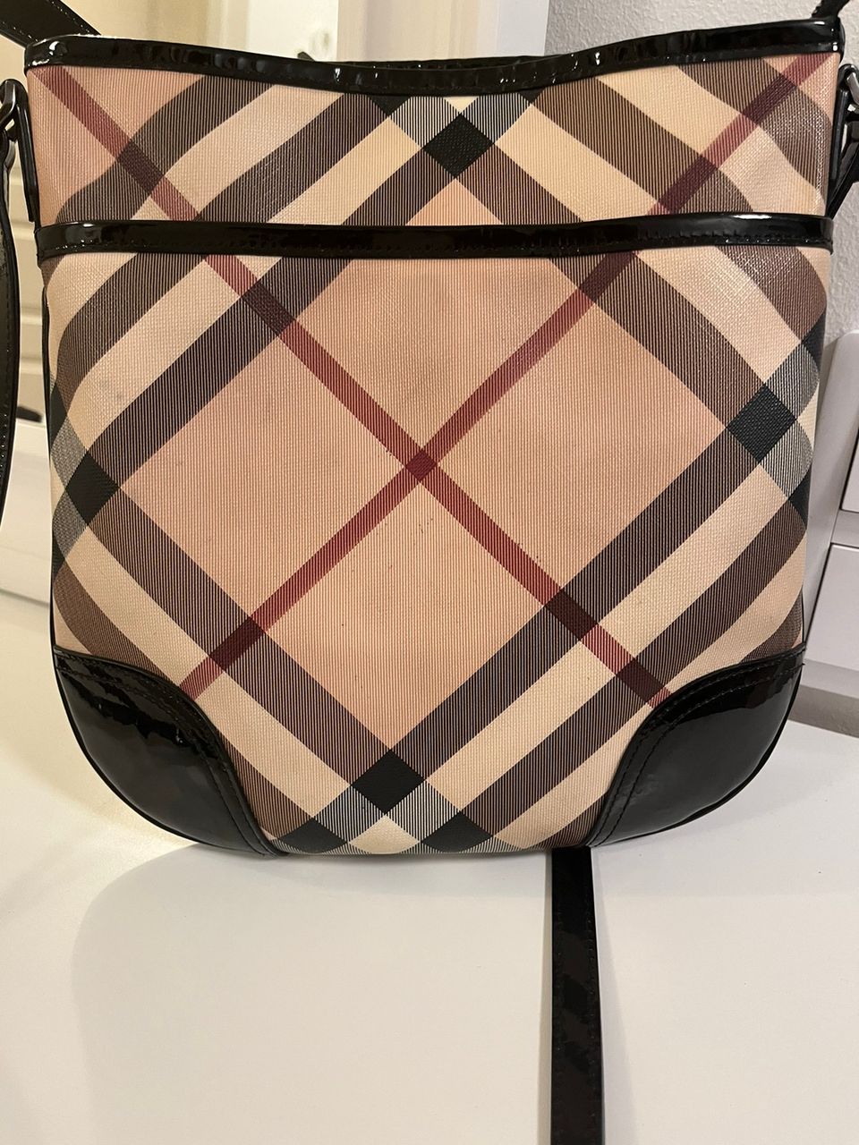 Burberry laukku