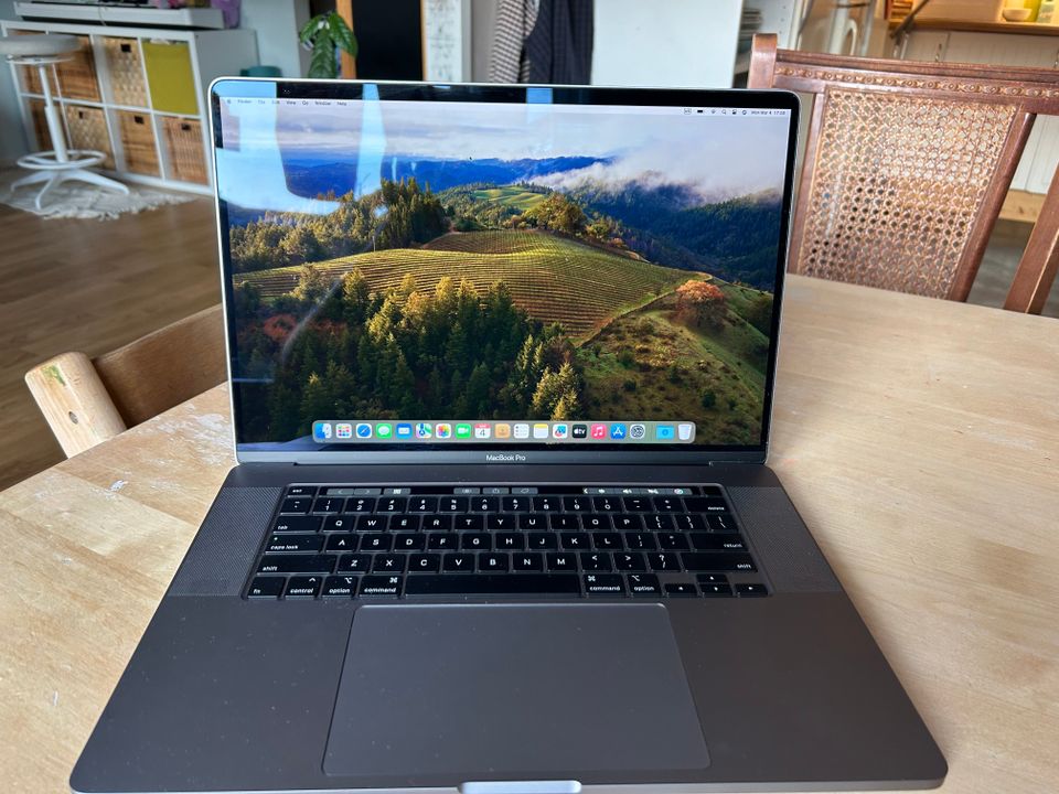 MacBook Pro 16 2020 Core i9 2,4 GHz/32GB/1TB Sonoma 14.3.1