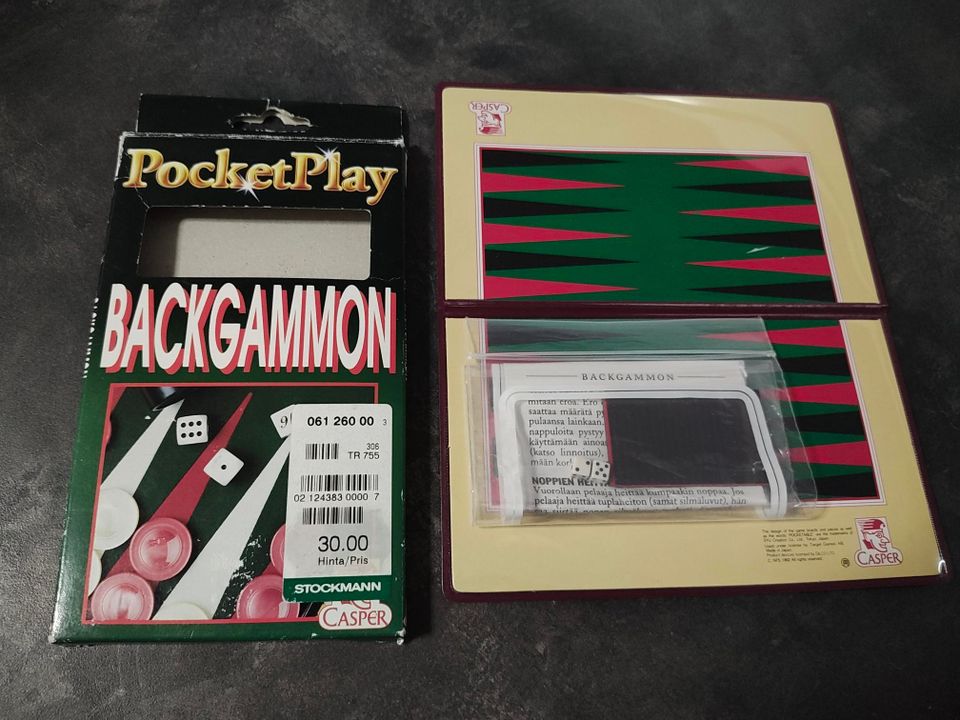 Backgammon (PocketPlay matkaversio, retroa)