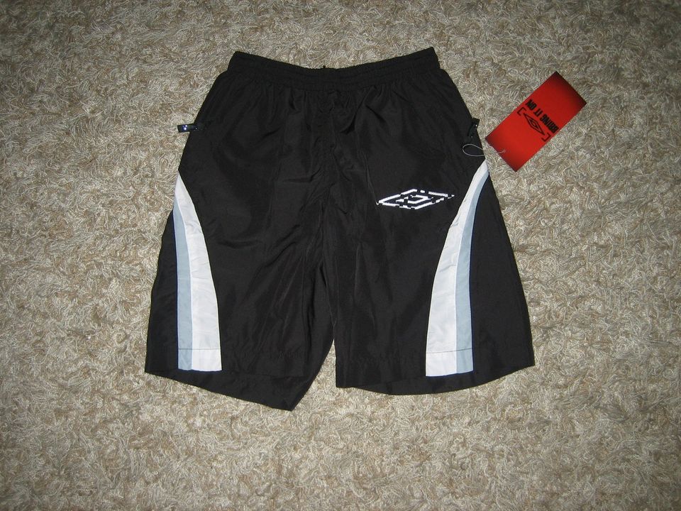 UMBRO shortsit, kokoa 116cm