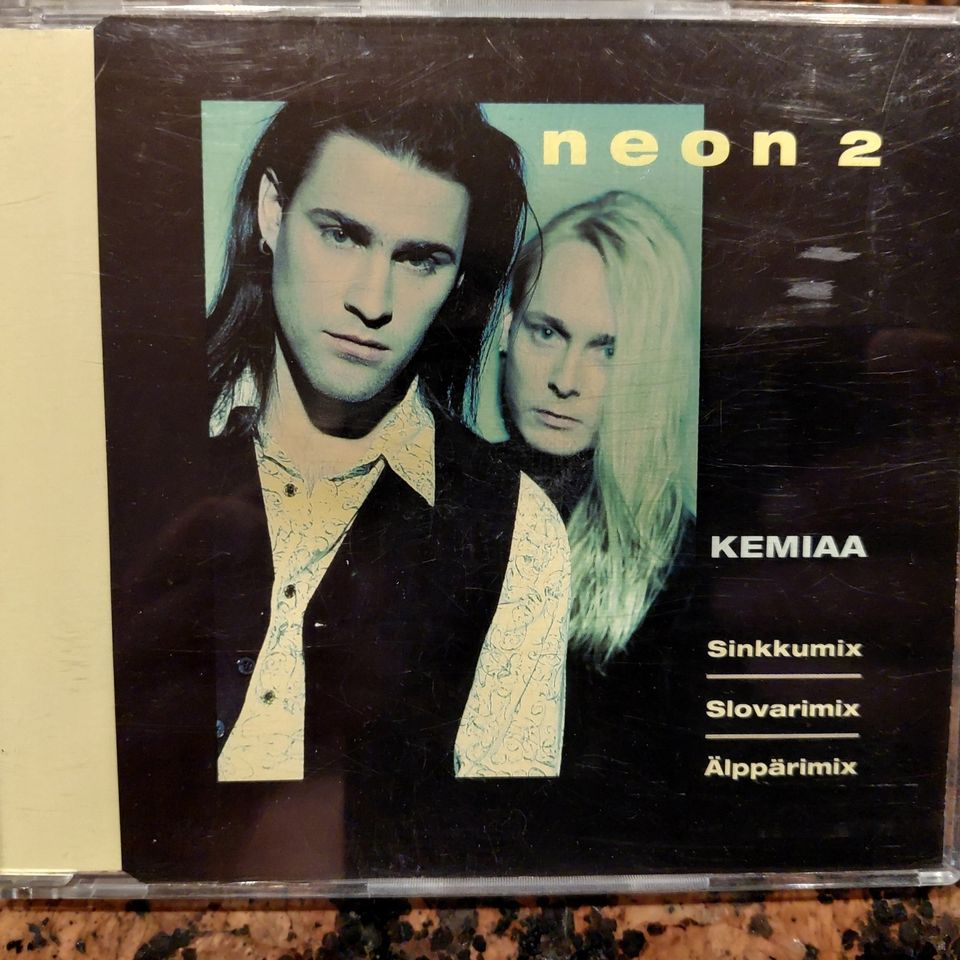 Neon 2 Kemiaa CD-maxi 1993