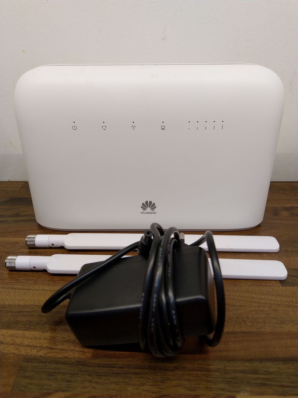 Huawei B715 4G mobiilireititin