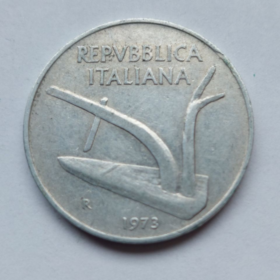 Italia 10 liiraa 1973