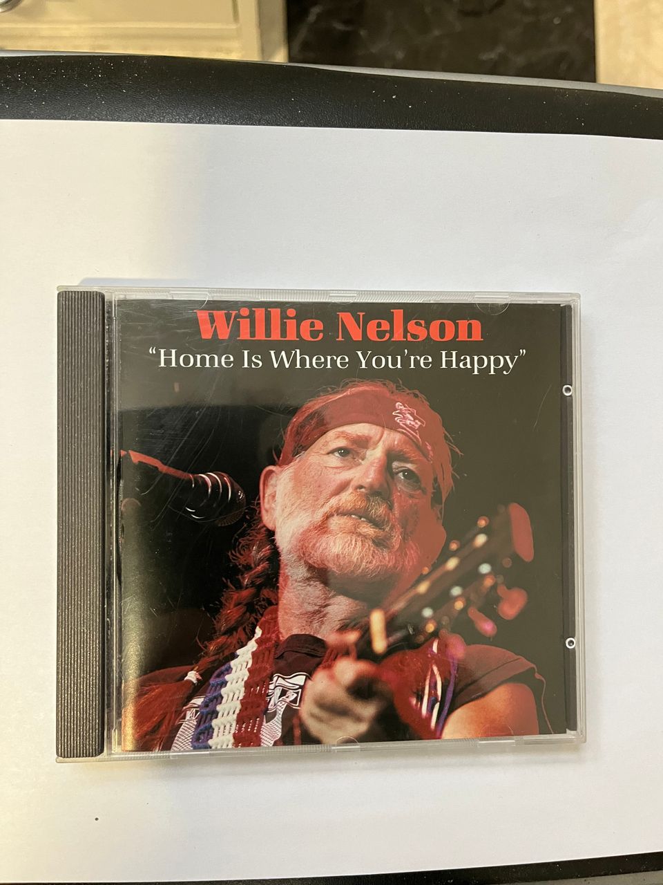 Willie Nelson("home is where you `re happy")