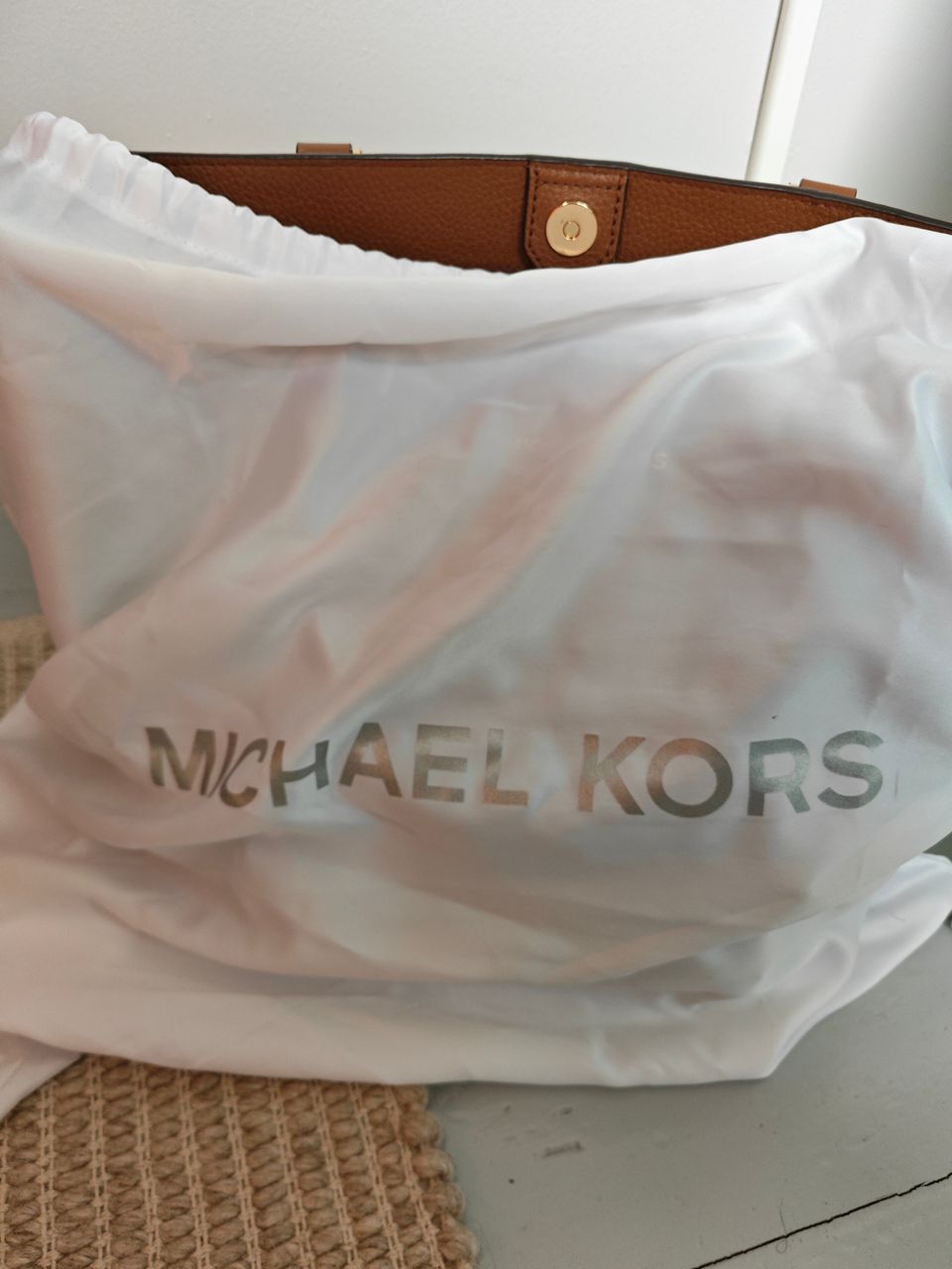 Michael Kors käsilaukku