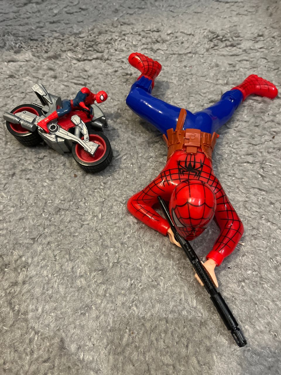 Spider man -lelut