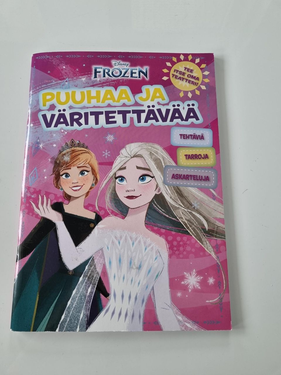 Disney Frozen puuhakirja, uudenveroinen