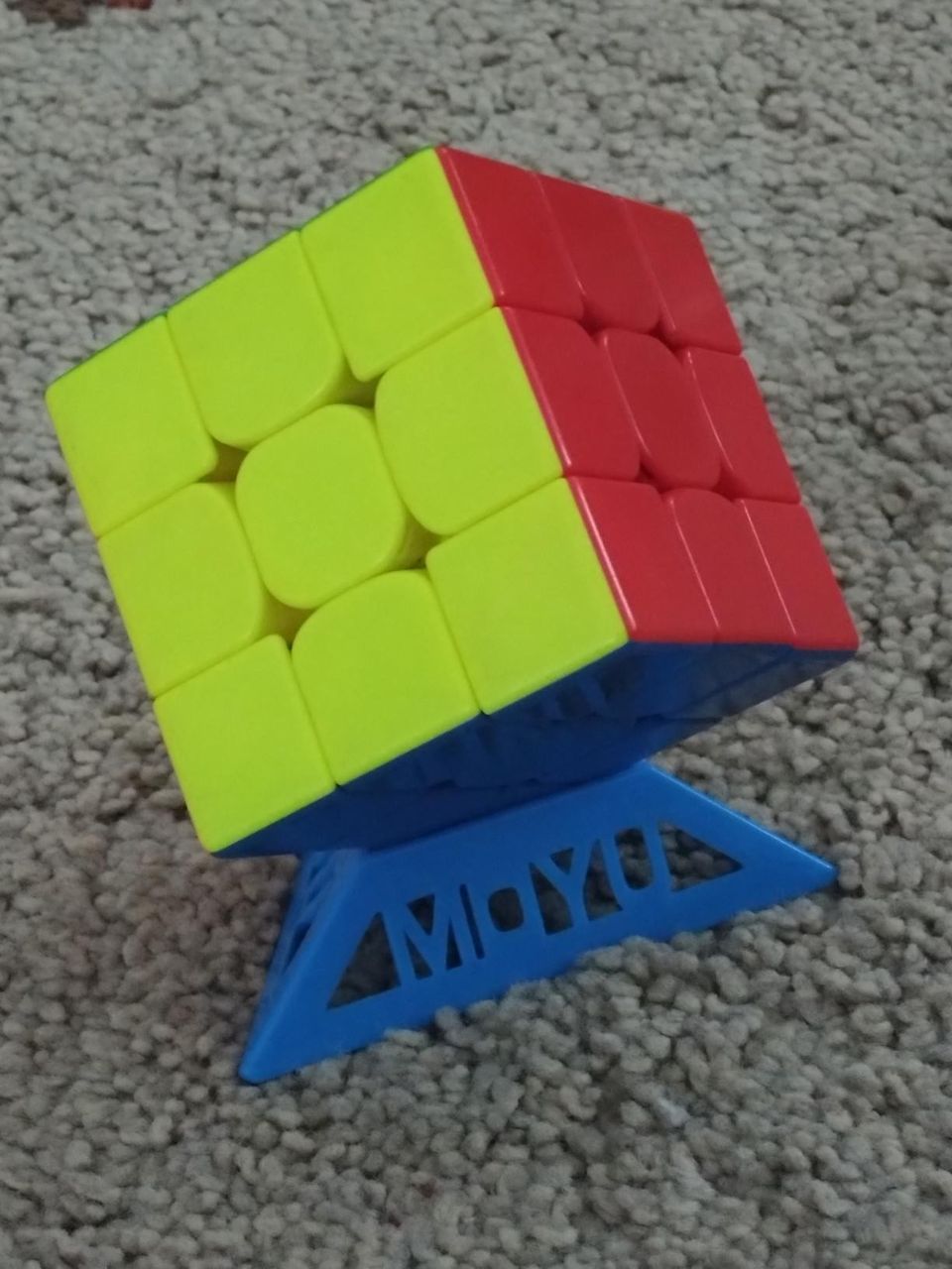 Rubiikinkuutio - Moyu speed cube