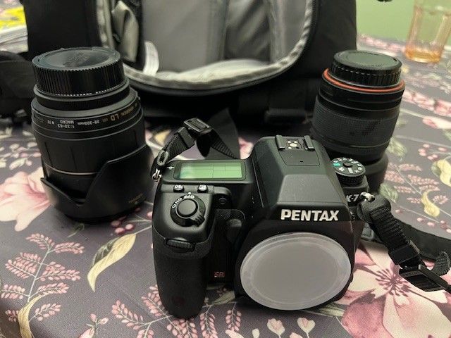 Myydään Pentax K-7 järjestelmäkamera