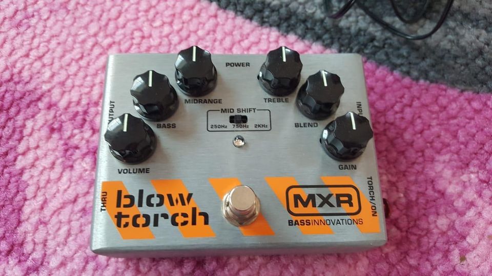 MXR M-181 Pedaali