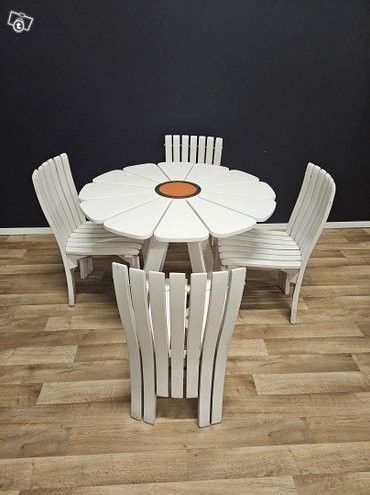 Aurinkopöytä + 4 tuolia, Alvar Aalto