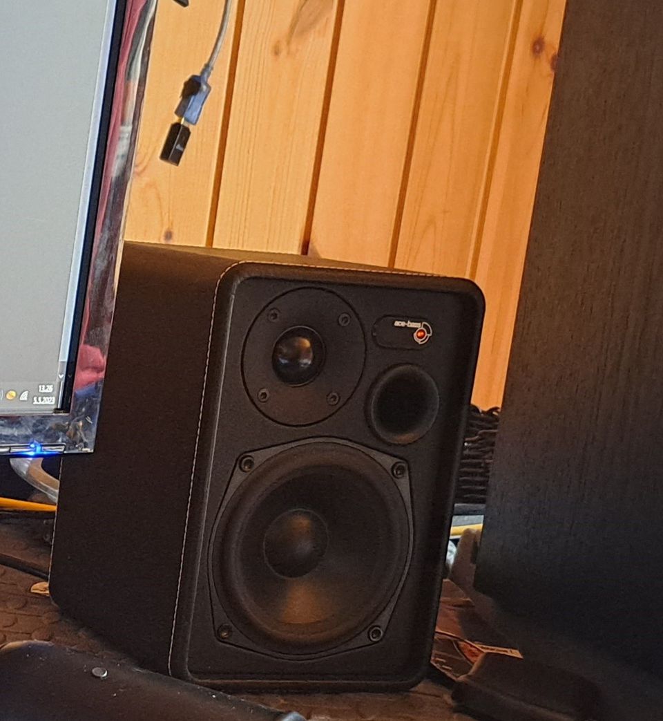 Audio Pro LV2 Aktiivikaiuttimet langattomat