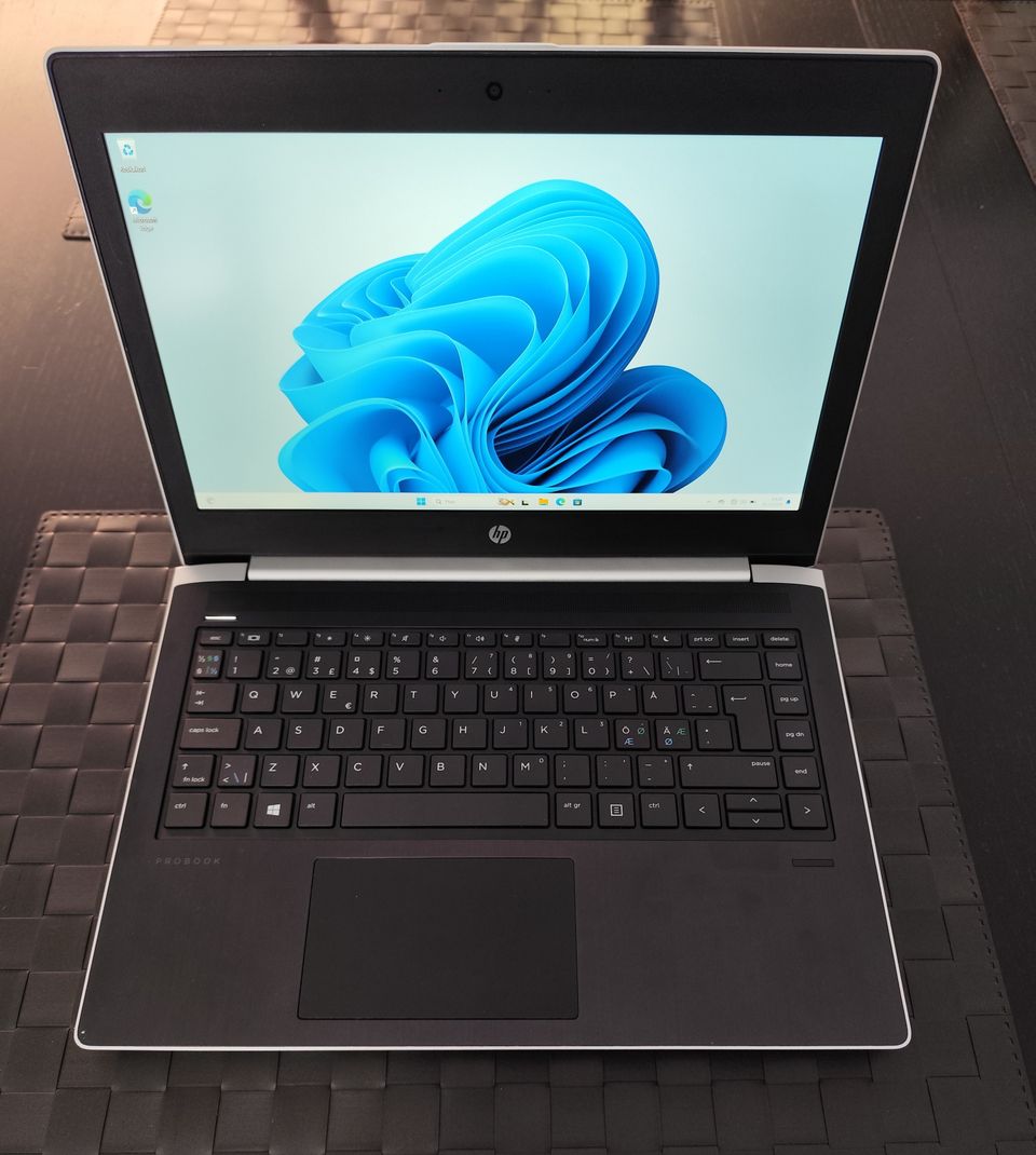 HP Probook 430 G5 (i5-8250u, 16Gb DDR4, 256Gb SSD, Win11)