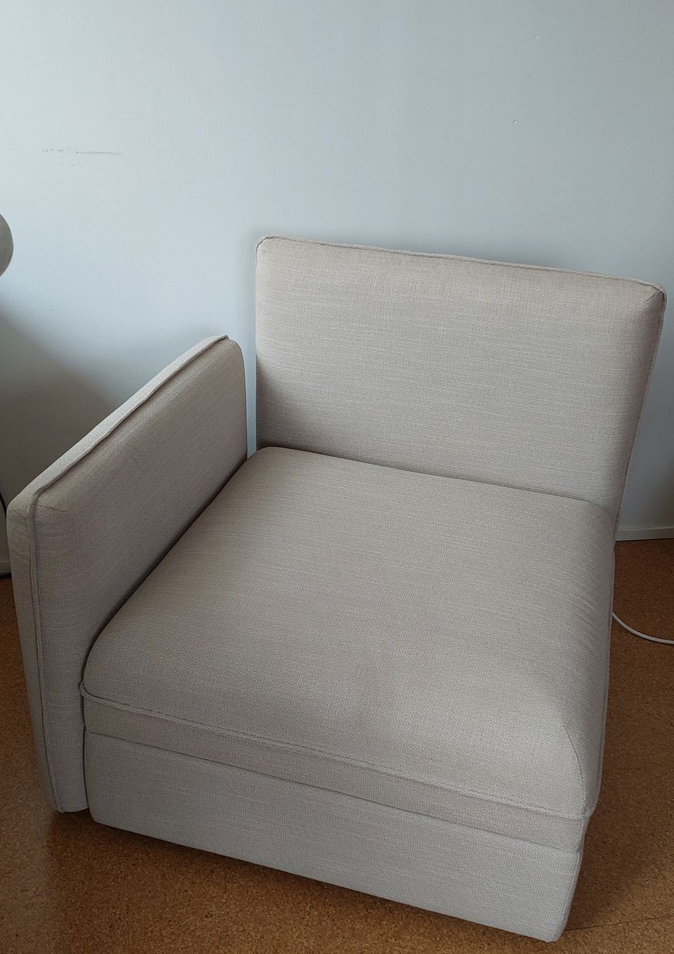 Ikea säilytystilallinen nojatuoli