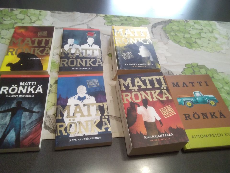 Matti Rönkä x 8