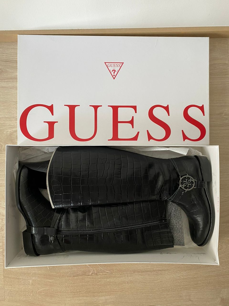 Guess nahkasaappaat koko 36