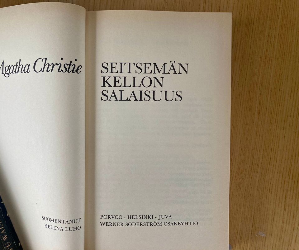 Christie: Seitsemän kellon salaisuus