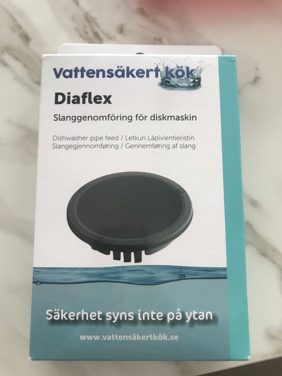 Diaflex läpivientisarja uusi