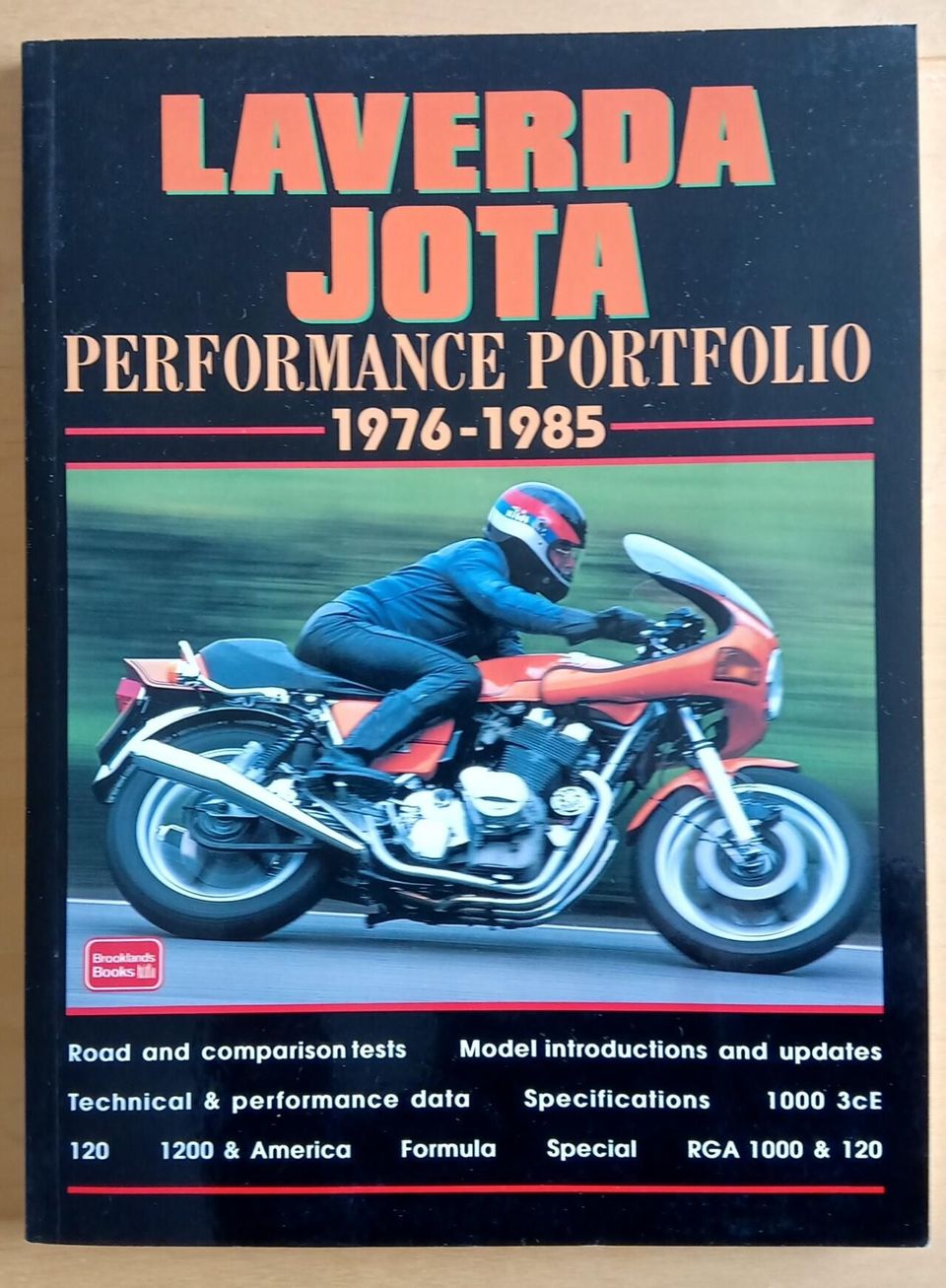 Kirja Laverda Jota Performance Portfolio 1976-1985