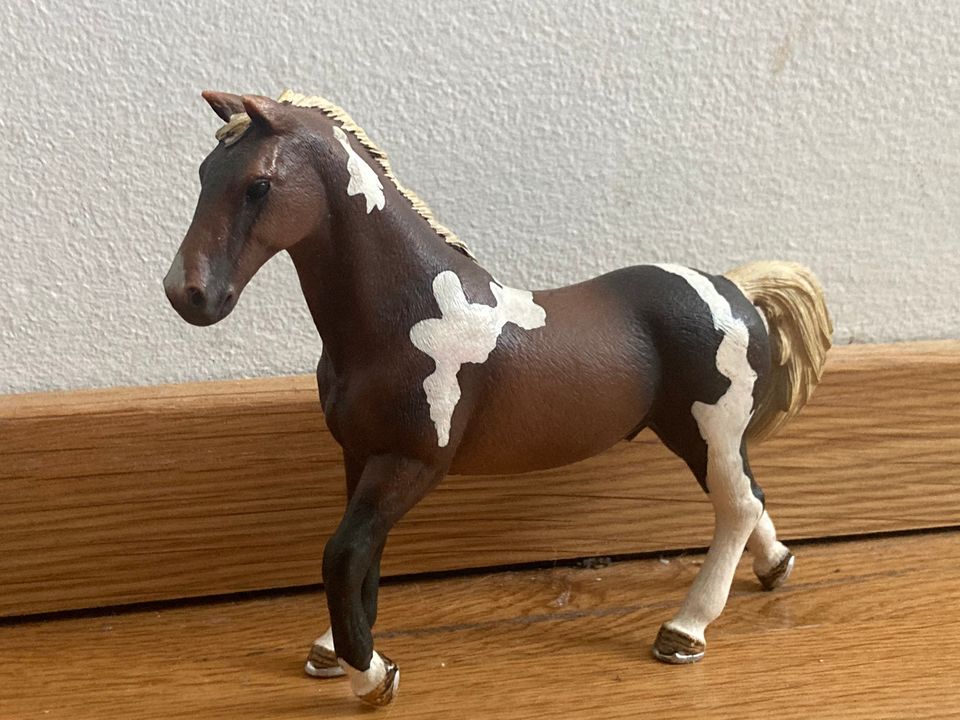 Schleich Trakehnenin hevonen