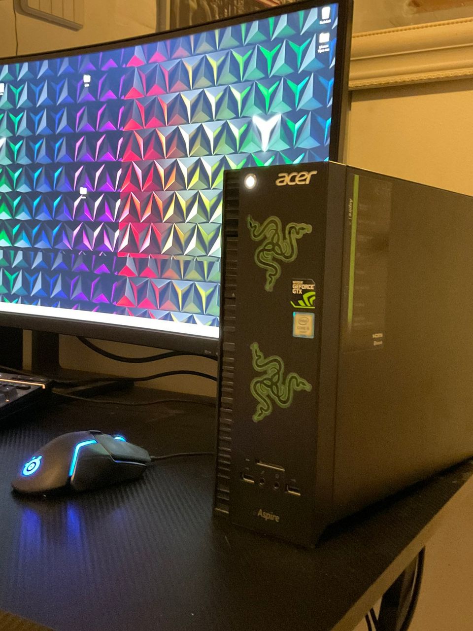 Acer tietokone
