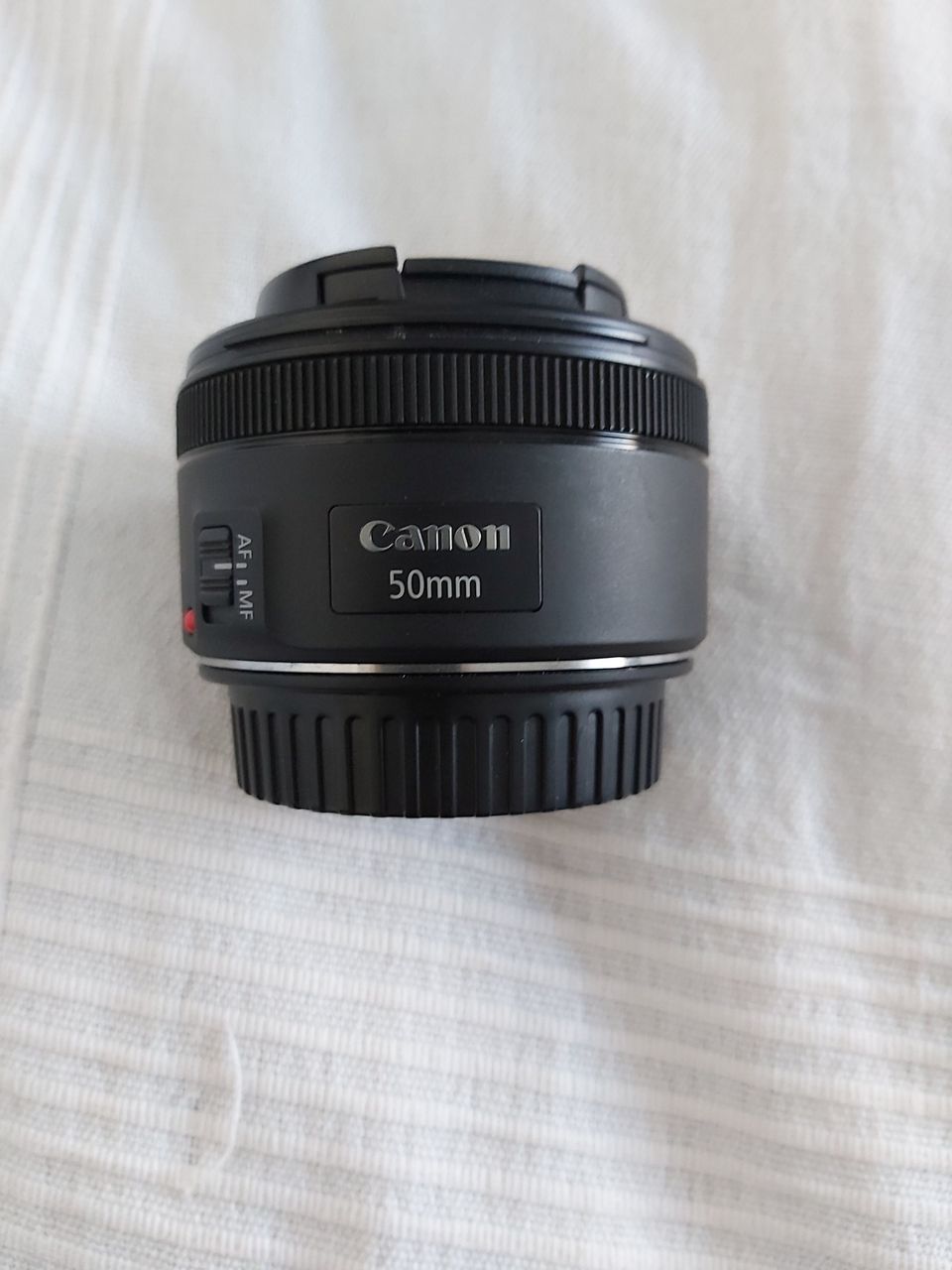 Canon EF lens 50mm 1.8 STM