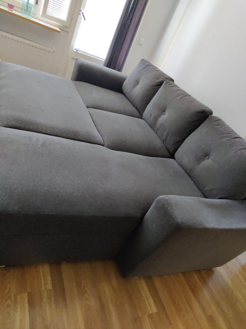 Divaani sohva