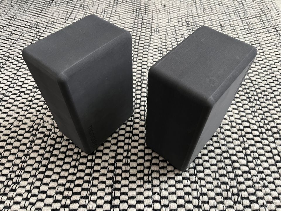 Manduka Recycled Foam Yoga Block