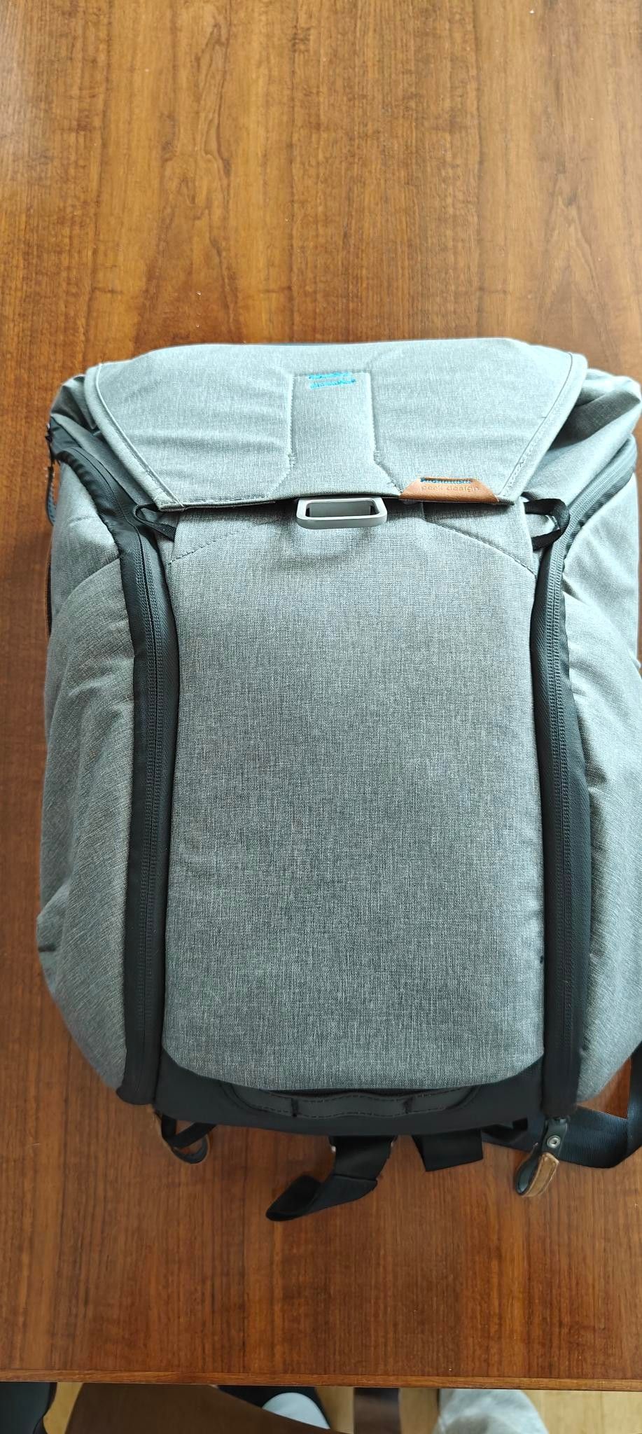 Peak Design Everyday Backpack v1