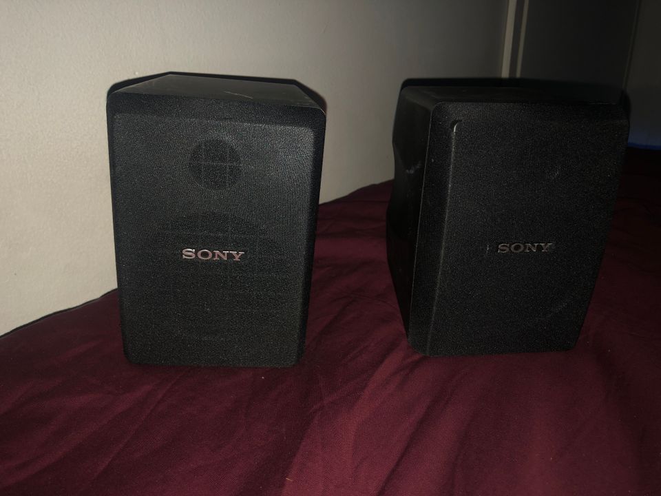 Sony Surround Sound Pair Kaijuttimet SS-V17 Max Power 120W 8 Ohm