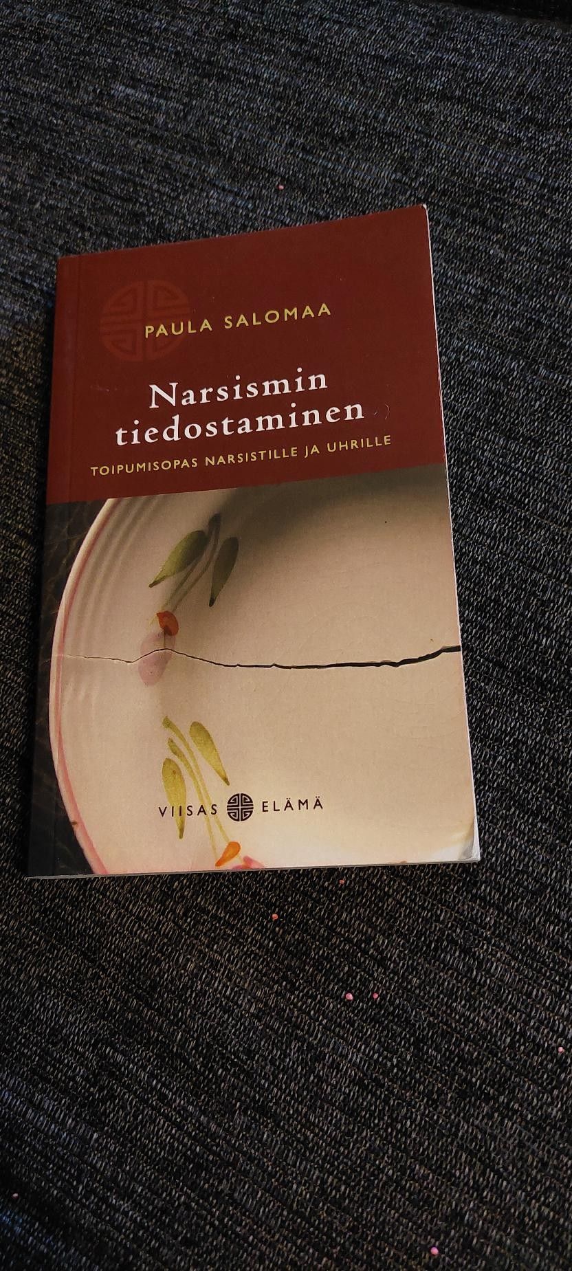 Kirja Narsismin tiedostaminen