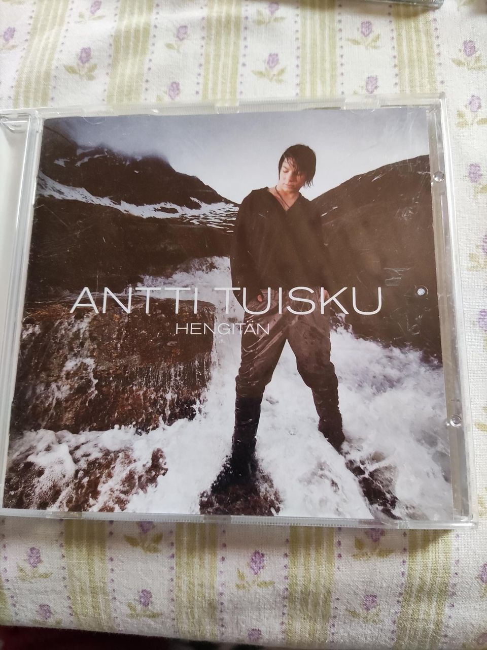 Antti Tuisku CD Hengitän