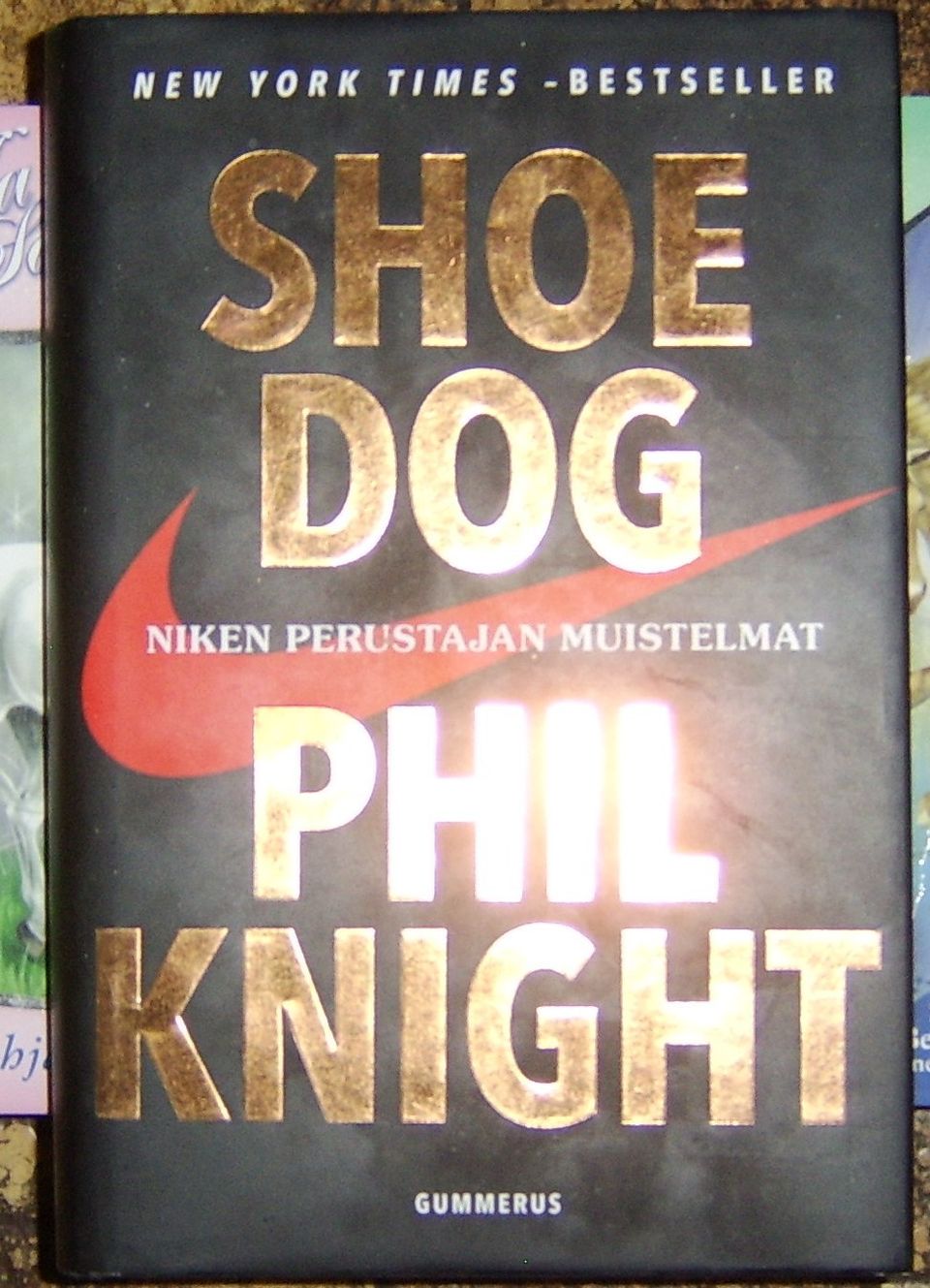 Phil Knight : Shoe Dog - Niken perustajan muistelmat (2018)