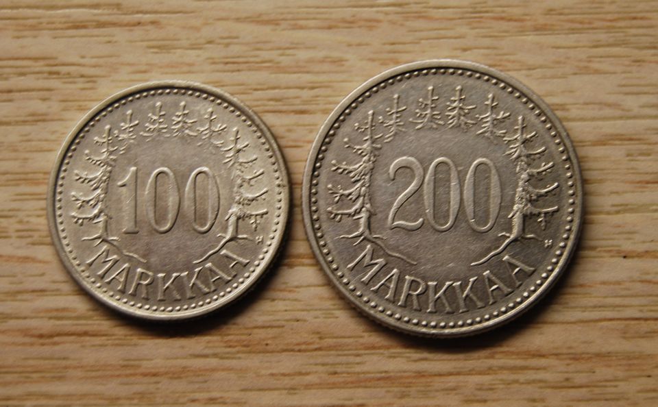 Suomen pankki 300 Markkaa 1956, Hopeaa