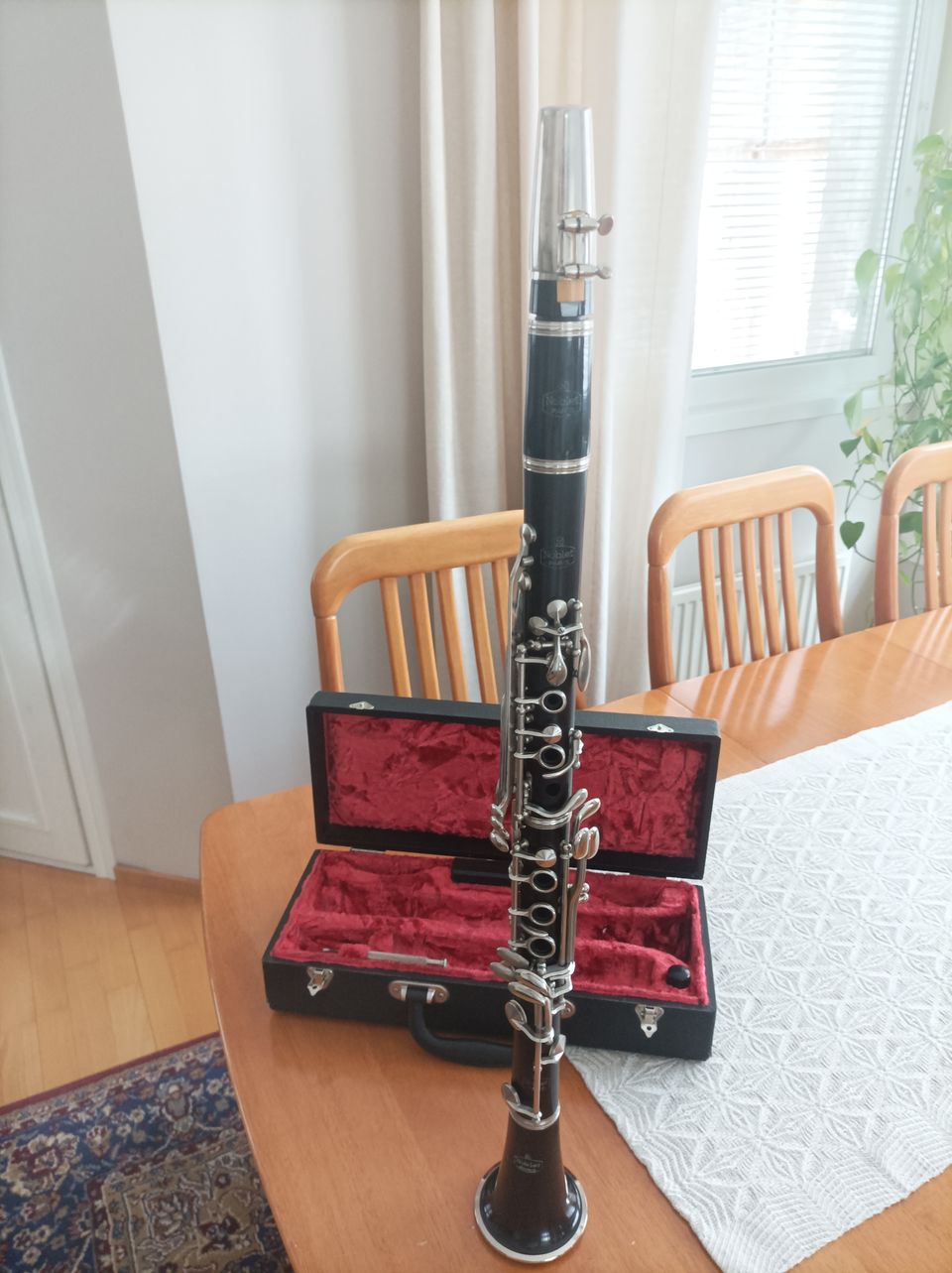 Noblet Paris N klarinetti vuodelta 1977