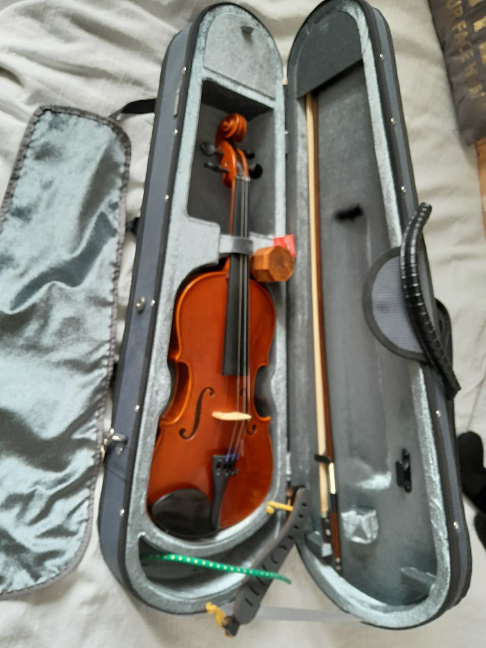 Yamaha 4/4 viulu