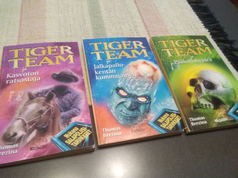 Tiger Team x 3