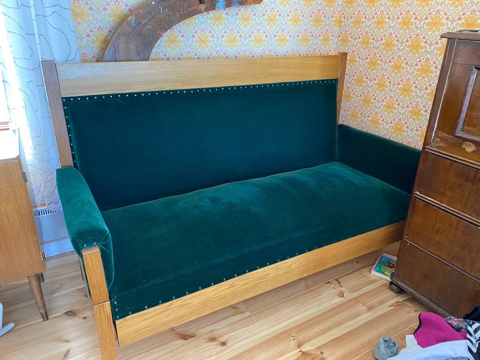Vanha sohva & 4 tuolia