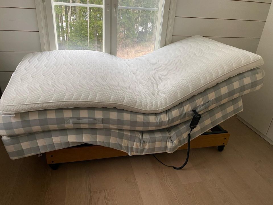 Moottoroitu Hästens sänky (100cm leveä)