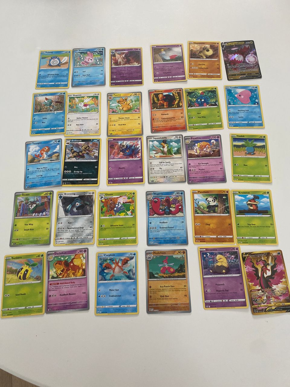 Pokémon kortteja 30kpl