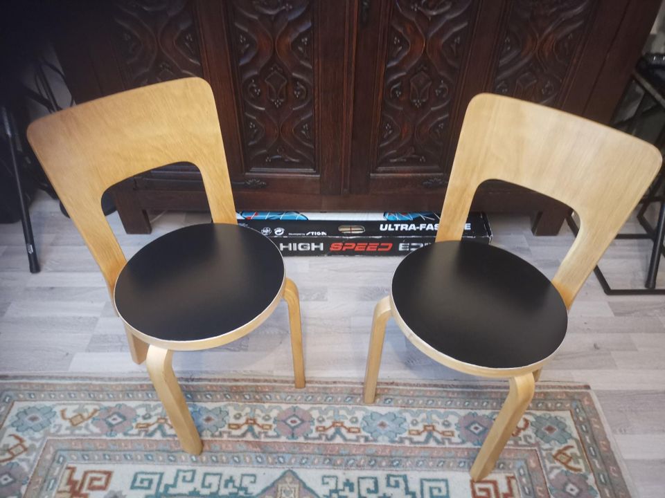 Artek66-tuolit
