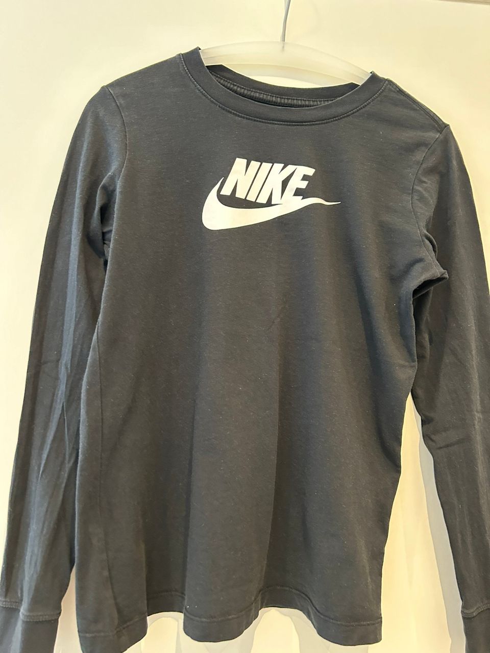 Nike pitkähihainen t-paita