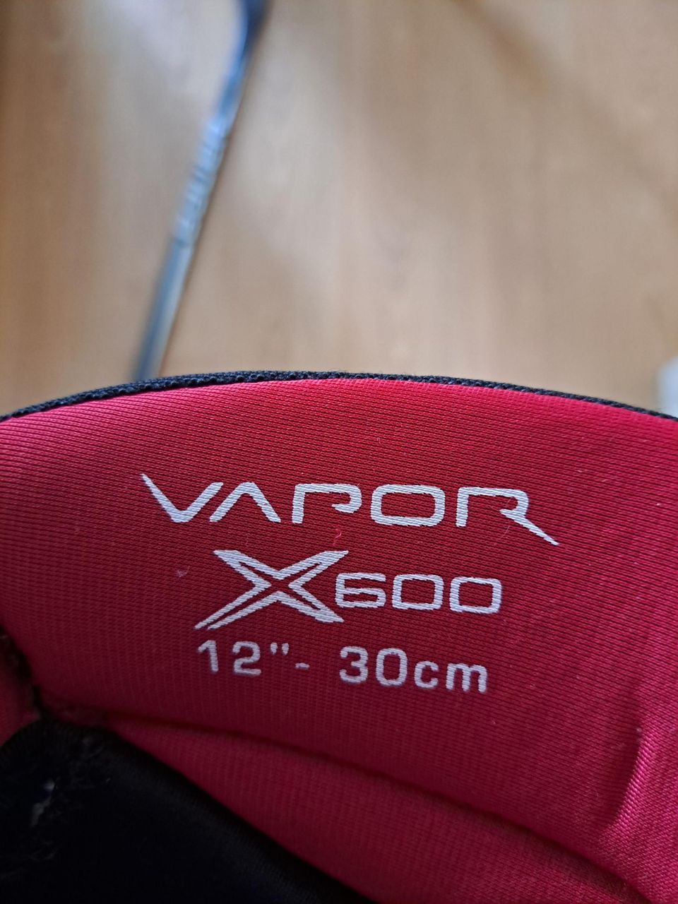 Bauer x600 LEFT maila ja hanskat