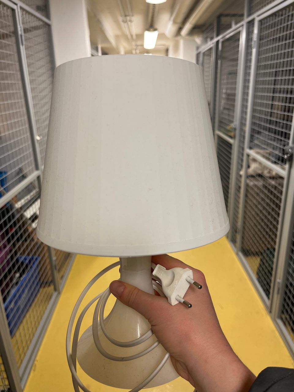 LAMPAN Pöytävalaisin, valkoinen, 29 cm (Ikea)