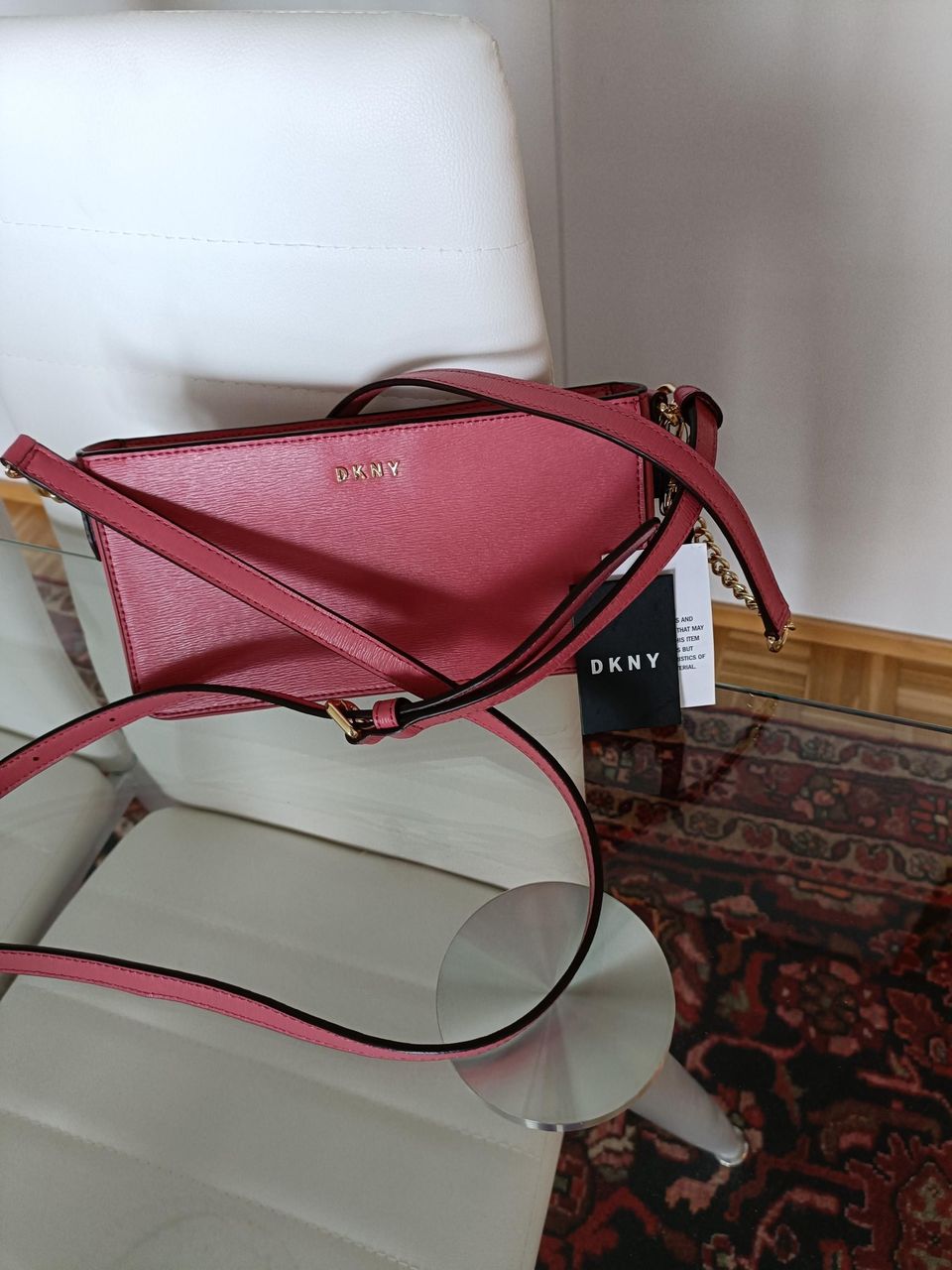 Käyttämätön, nahkainen Crossbody