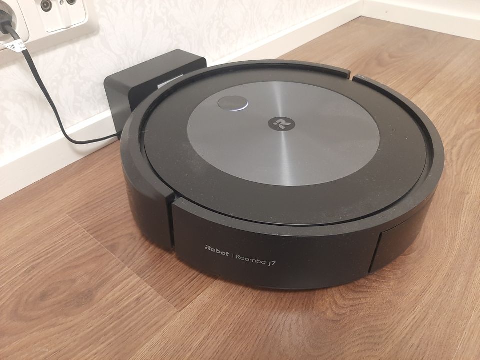 Robotti-imuri Roomba j7
