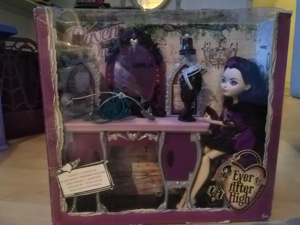 Ever After High Raven Queen