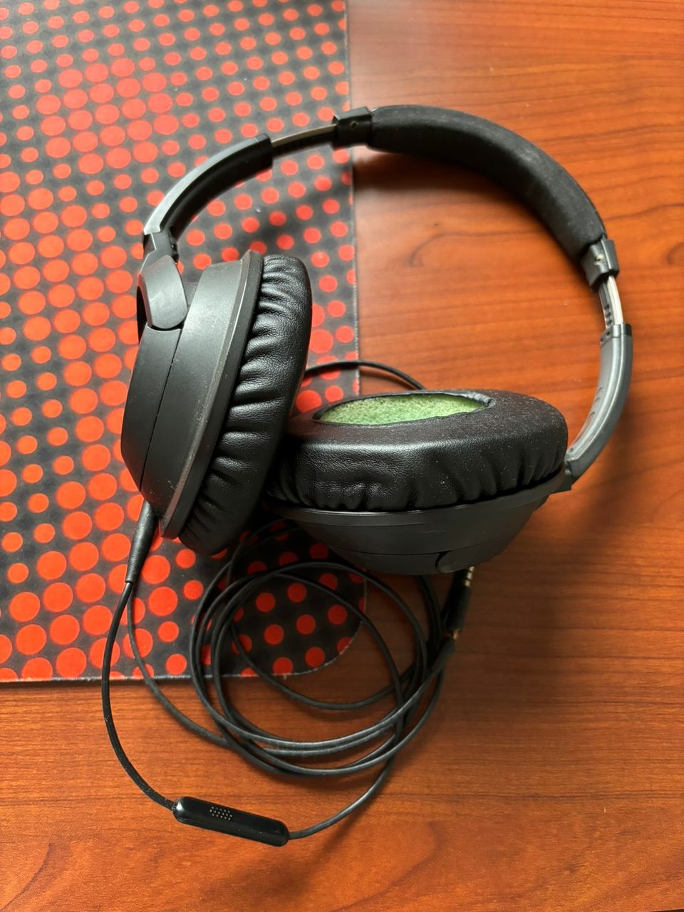 Bose SoundTrue langalliset around-ear kuulokkeet